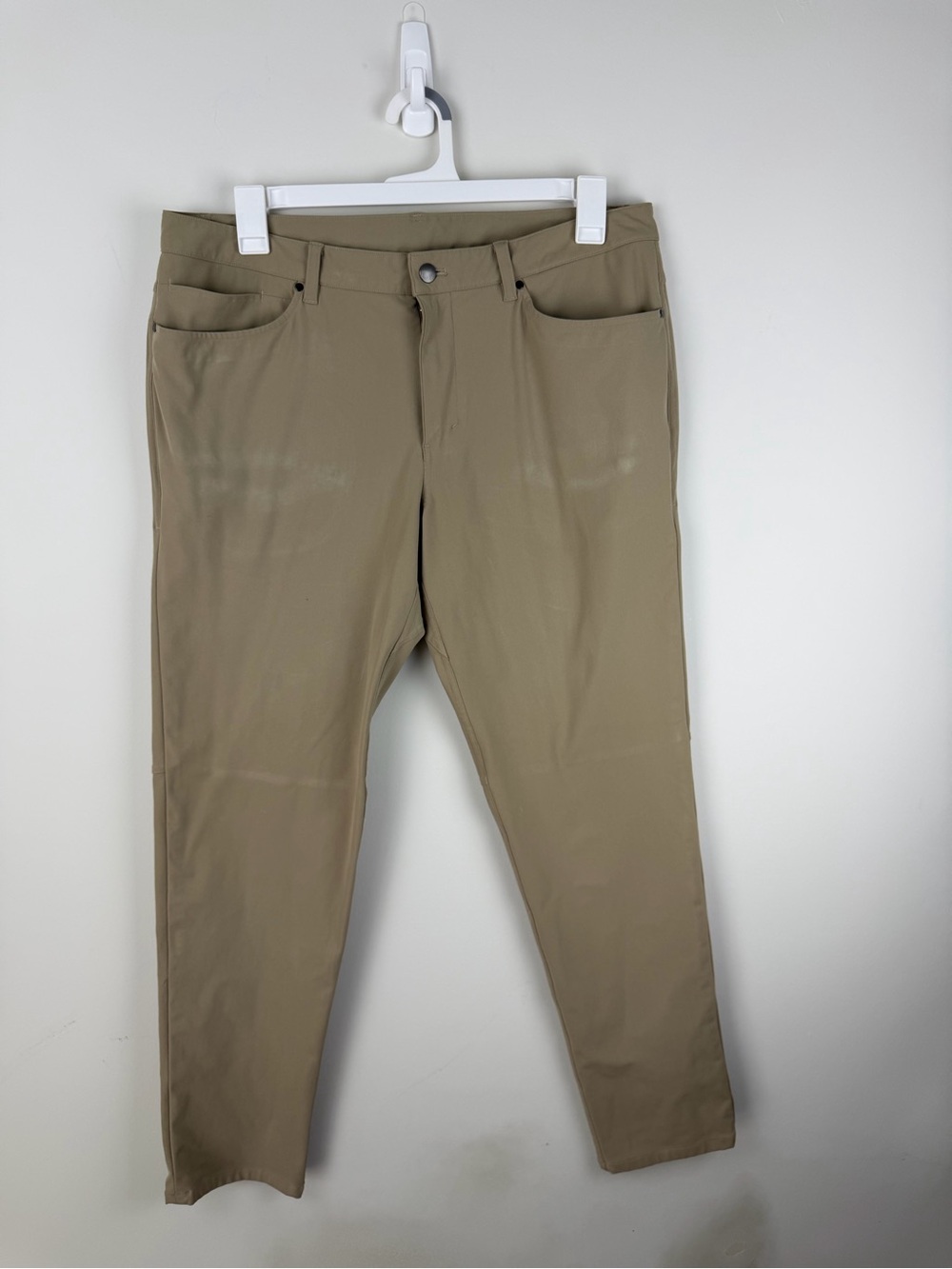 lululemon athletica Men's Tan Stretch Chinos